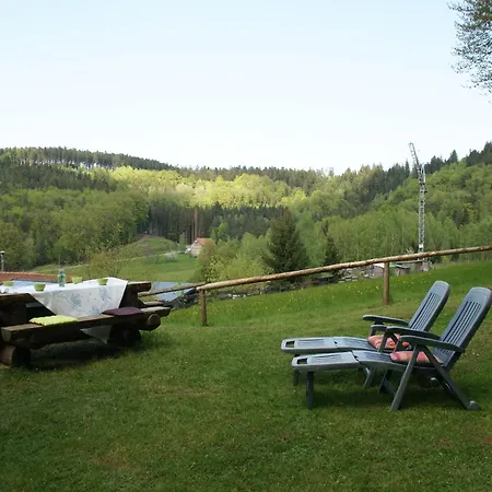 In Near Forest & Lakes Walscheid