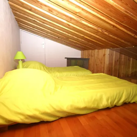 In Near Forest & Lakes Walscheid